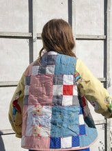 Load image into Gallery viewer, WONDERLAND JACKET