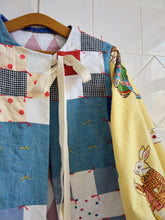 Load image into Gallery viewer, WONDERLAND JACKET