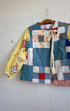 Load image into Gallery viewer, WONDERLAND JACKET