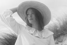 Load image into Gallery viewer, MOON BLOUSE