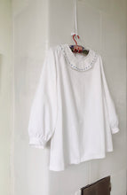 Load image into Gallery viewer, SOLSTICE SMOCK